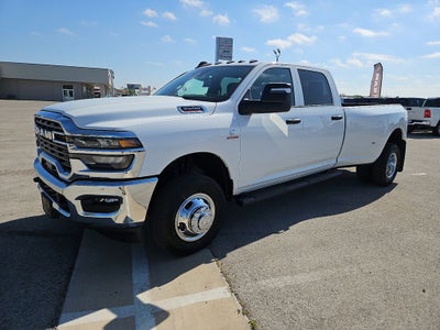 2026 RAM 3500 RAM 3500 TRADESMAN CREW CAB 4X4 8' BOX