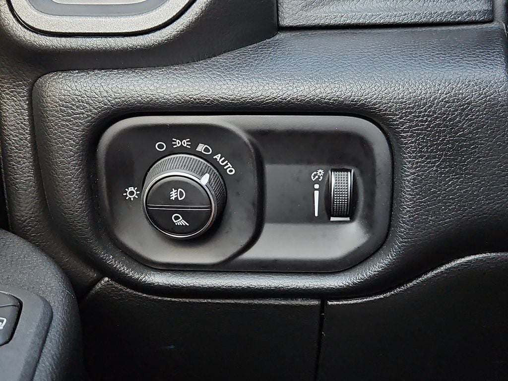 2026 RAM 3500 RAM 3500 TRADESMAN CREW CAB 4X4 8' BOX