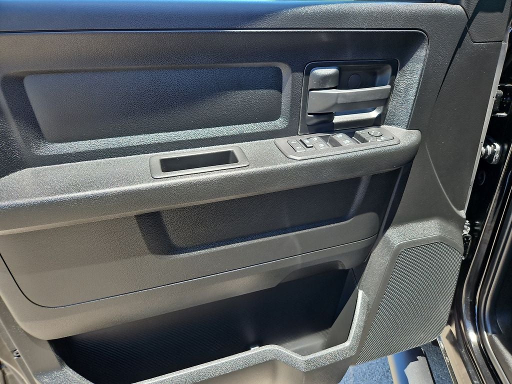 2026 RAM 3500 RAM 3500 TRADESMAN CREW CAB 4X4 8' BOX