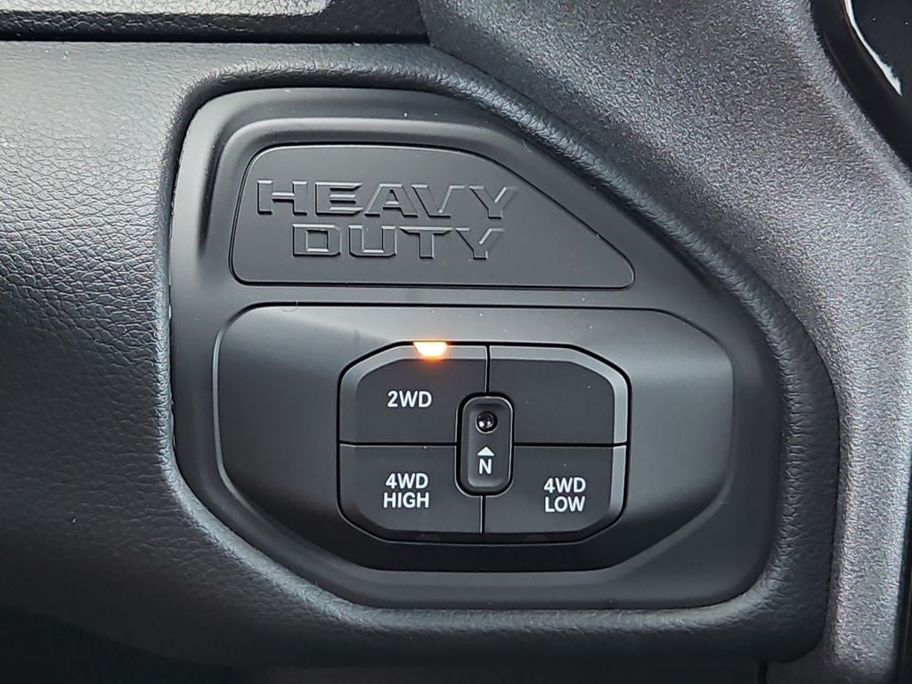 2026 RAM 3500 RAM 3500 TRADESMAN CREW CAB 4X4 8' BOX