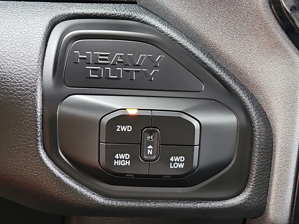 2026 RAM 3500 RAM 3500 TRADESMAN CREW CAB 4X4 8' BOX