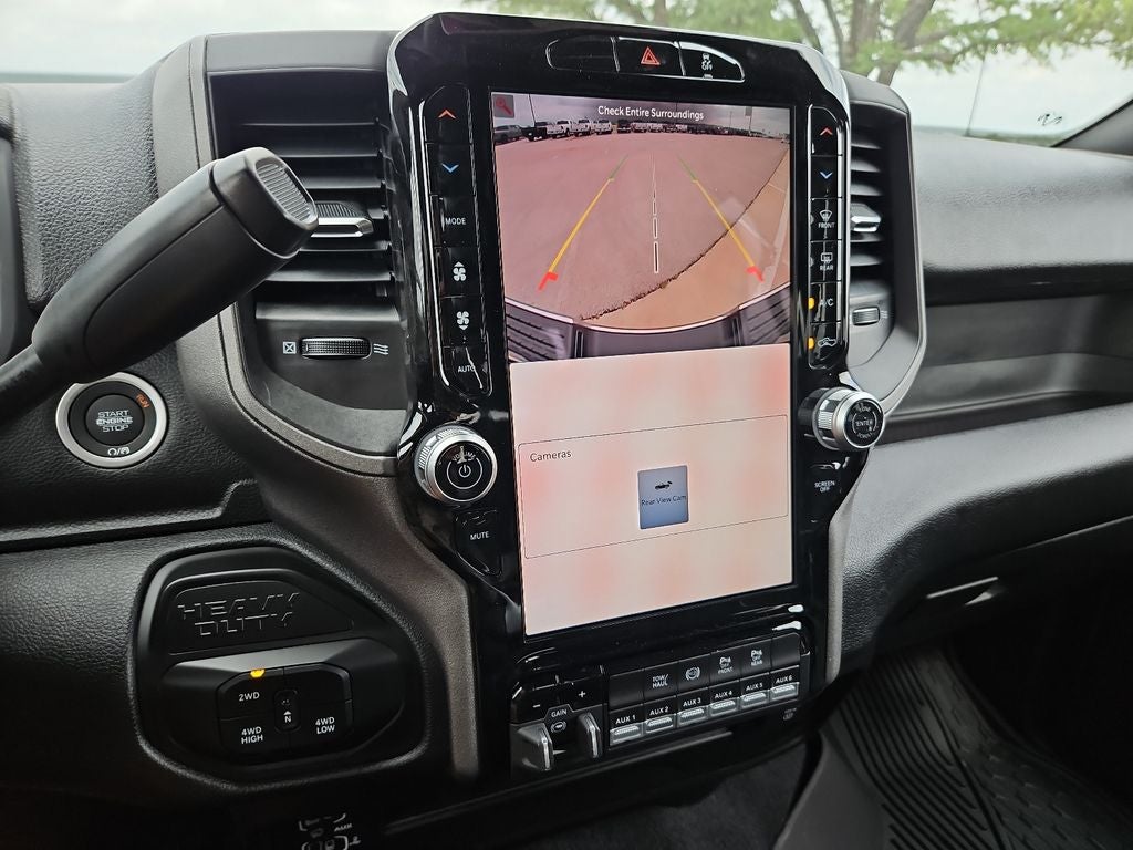 2026 RAM 3500 RAM 3500 TRADESMAN CREW CAB 4X4 8' BOX