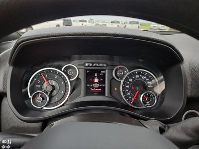 2026 RAM 3500 RAM 3500 TRADESMAN CREW CAB 4X4 8' BOX