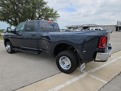 2026 RAM 3500 RAM 3500 TRADESMAN CREW CAB 4X4 8' BOX
