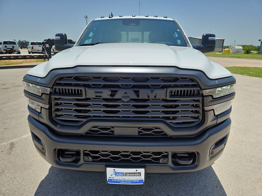2026 RAM 3500 RAM 3500 TRADESMAN CREW CAB 4X4 8' BOX