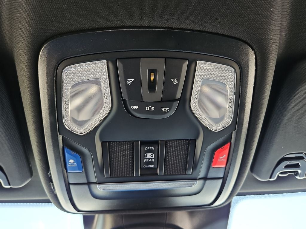 2026 RAM 3500 RAM 3500 TRADESMAN CREW CAB 4X4 8' BOX