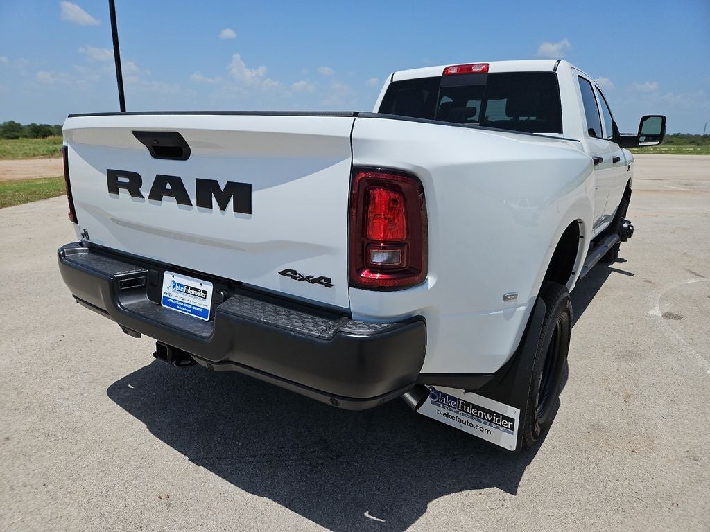 2026 RAM 3500 RAM 3500 TRADESMAN CREW CAB 4X4 8' BOX