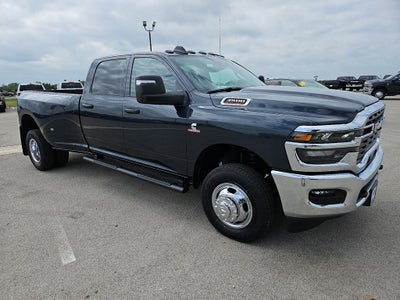 2026 RAM 3500 RAM 3500 TRADESMAN CREW CAB 4X4 8' BOX