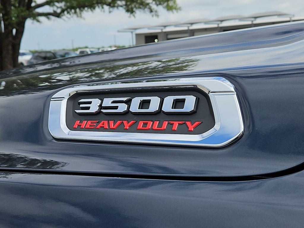 2026 RAM 3500 RAM 3500 TRADESMAN CREW CAB 4X4 8' BOX