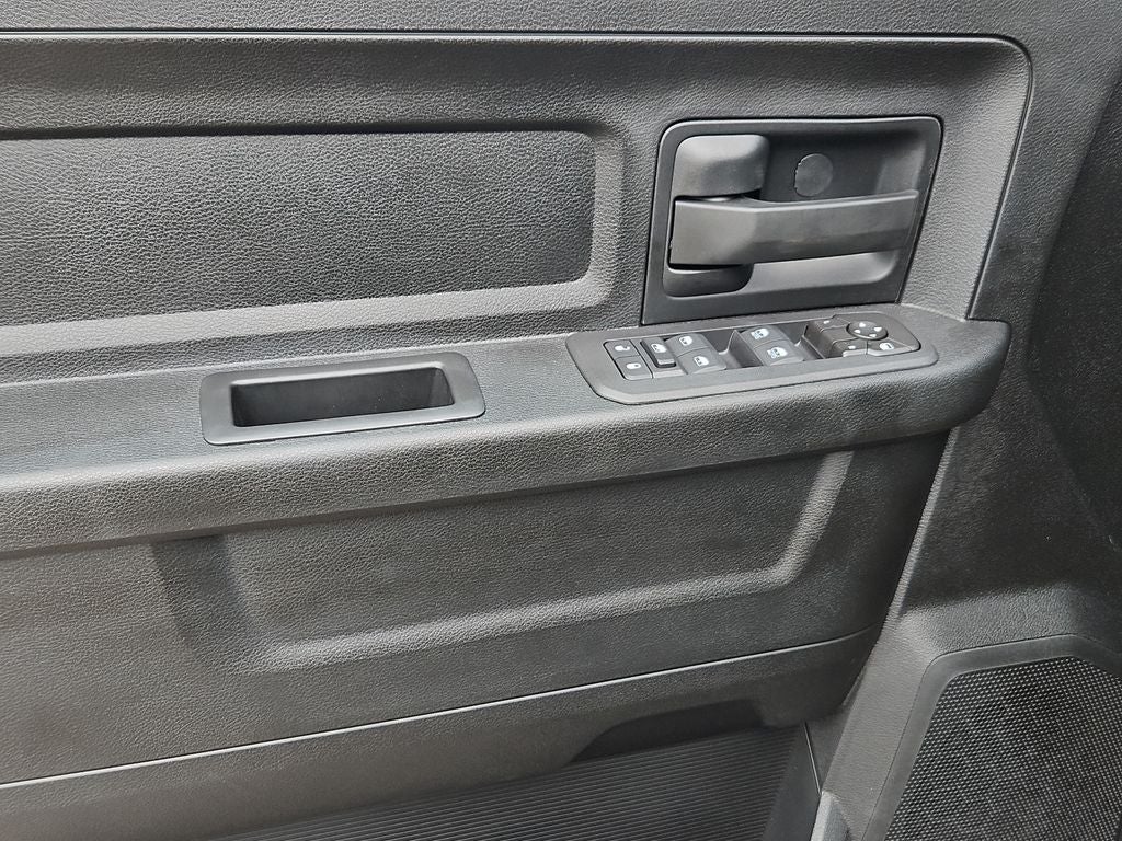 2026 RAM 3500 RAM 3500 TRADESMAN CREW CAB 4X4 8' BOX