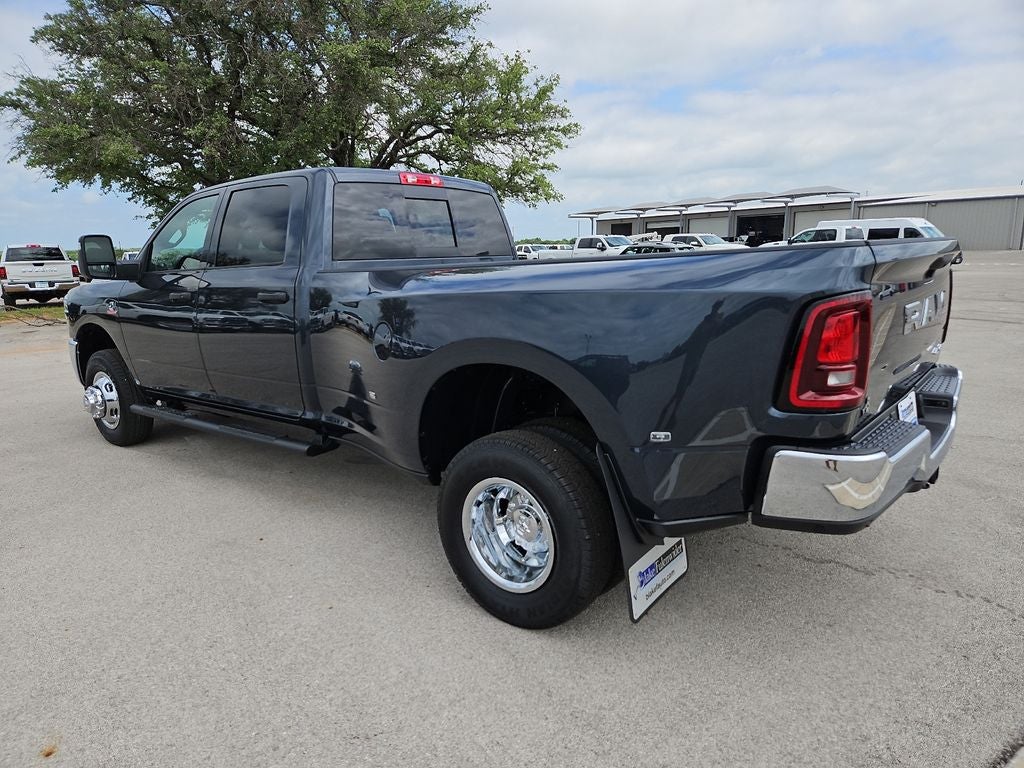 2026 RAM 3500 RAM 3500 TRADESMAN CREW CAB 4X4 8' BOX