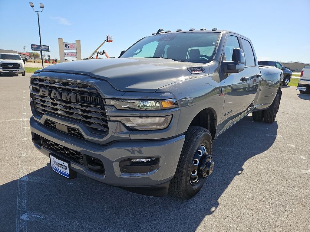 2026 RAM 3500 RAM 3500 LONE STAR CREW CAB 4X4 8' BOX