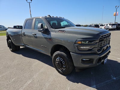 2026 RAM 3500 RAM 3500 LONE STAR CREW CAB 4X4 8' BOX