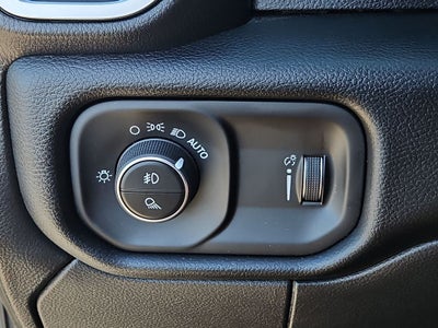 2026 RAM 3500 RAM 3500 LONE STAR CREW CAB 4X4 8' BOX