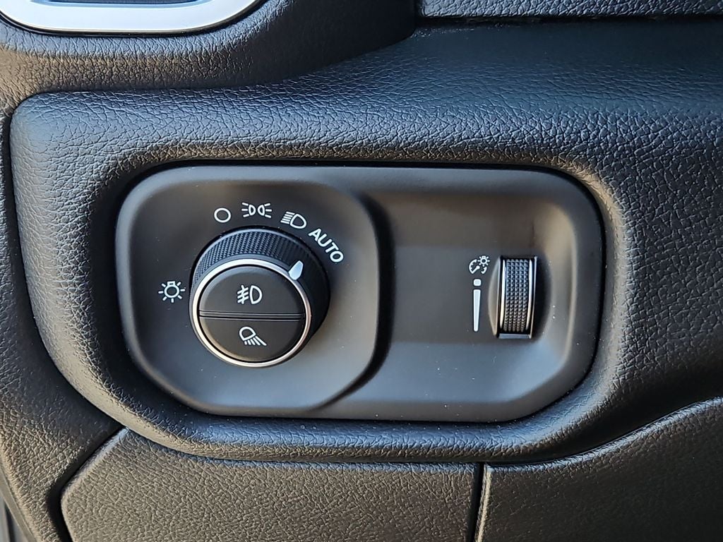 2026 RAM 3500 RAM 3500 LONE STAR CREW CAB 4X4 8' BOX