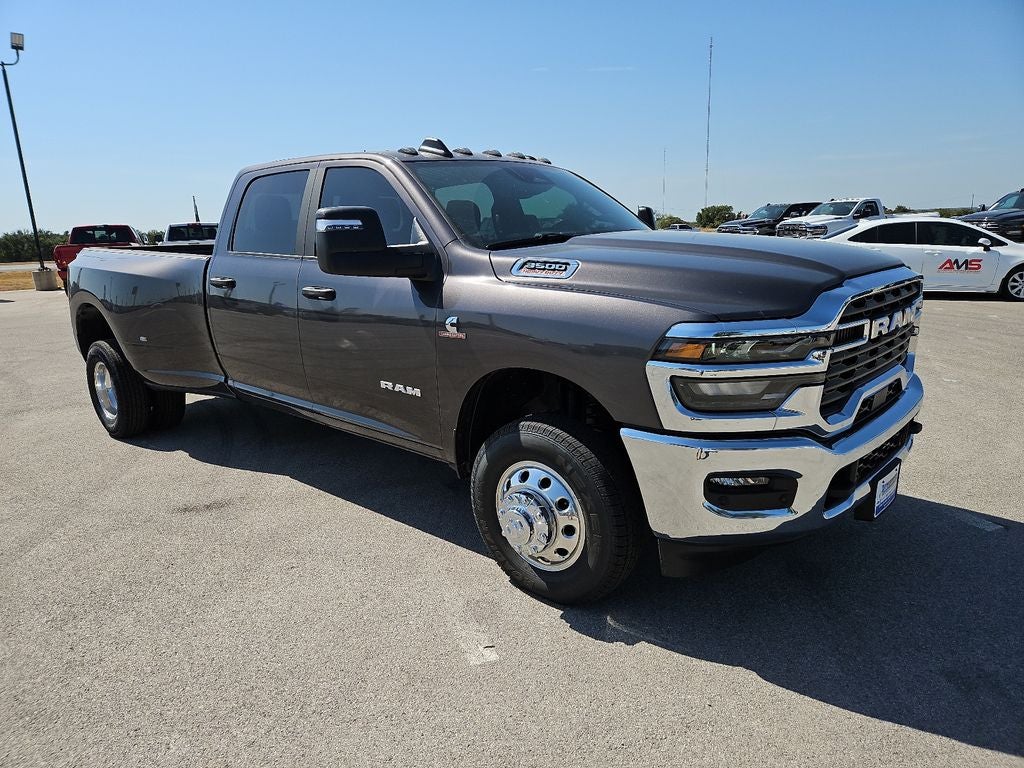 2026 RAM 3500 Big Horn Crew Cab 4x4 8' Box