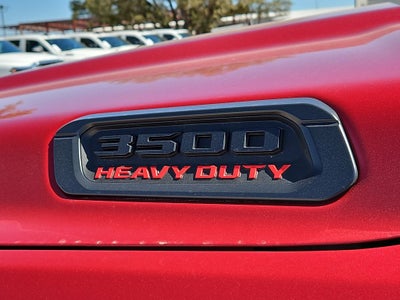 2027 RAM 3500 RAM 3500 LONE STAR CREW CAB 4X4 8' BOX
