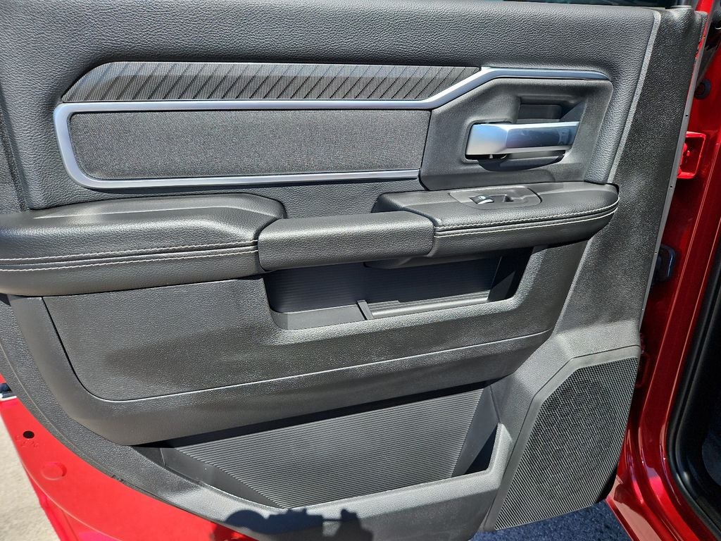 2027 RAM 3500 RAM 3500 LONE STAR CREW CAB 4X4 8' BOX
