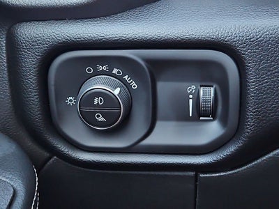 2027 RAM 3500 RAM 3500 LONE STAR CREW CAB 4X4 8' BOX
