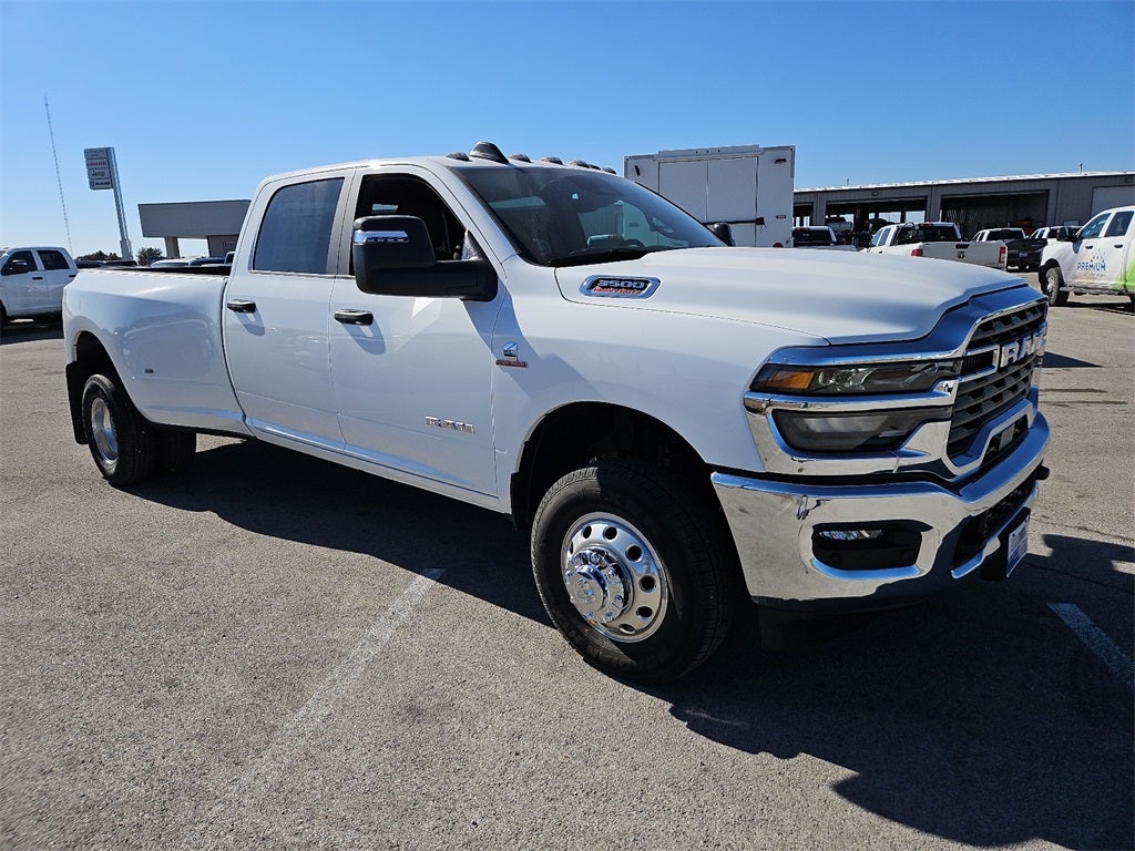 2026 RAM Ram 3500 RAM 3500 LONE STAR CREW CAB 4X4 8' BOX