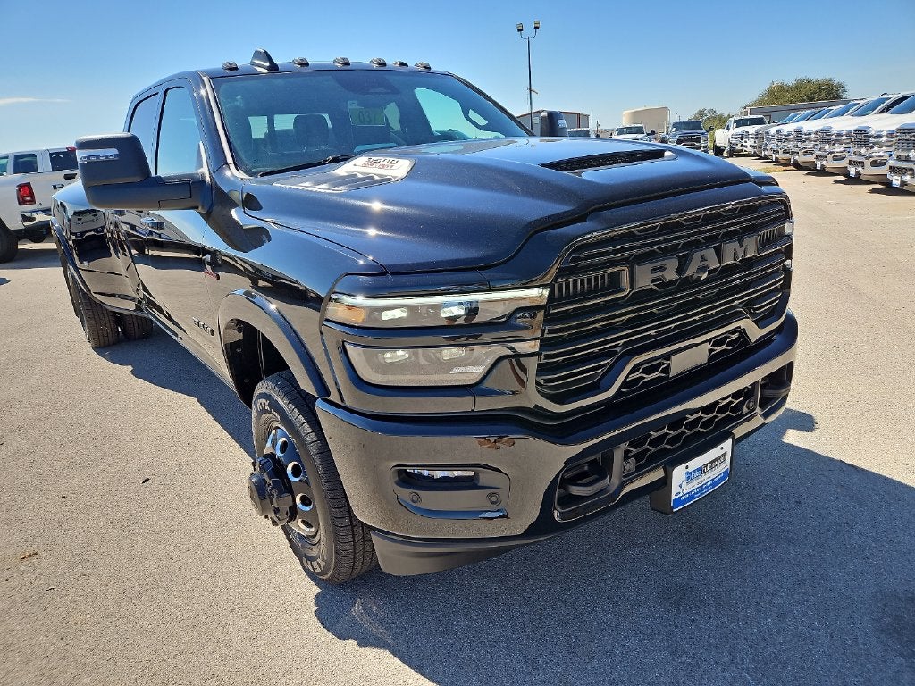 2027 RAM 3500 RAM 3500 LARAMIE CREW CAB 4X4 8' BOX