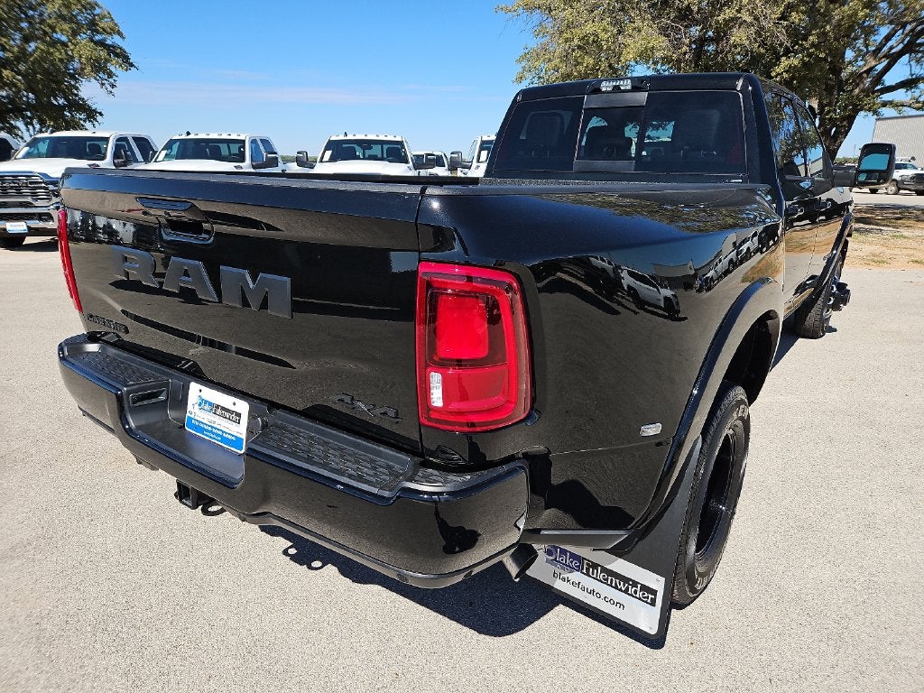 2027 RAM 3500 RAM 3500 LARAMIE CREW CAB 4X4 8' BOX