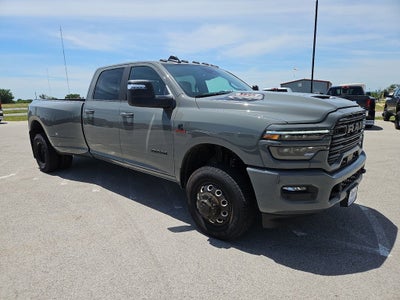 2026 RAM 3500 RAM 3500 LARAMIE CREW CAB 4X4 8' BOX