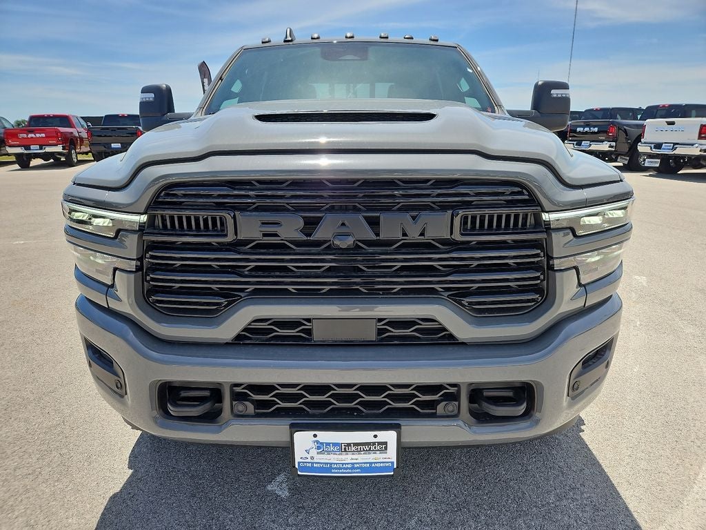 2026 RAM 3500 RAM 3500 LARAMIE CREW CAB 4X4 8' BOX