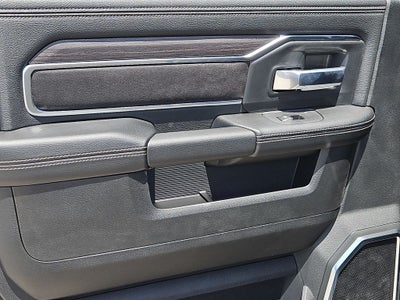 2026 RAM 3500 RAM 3500 LARAMIE CREW CAB 4X4 8' BOX