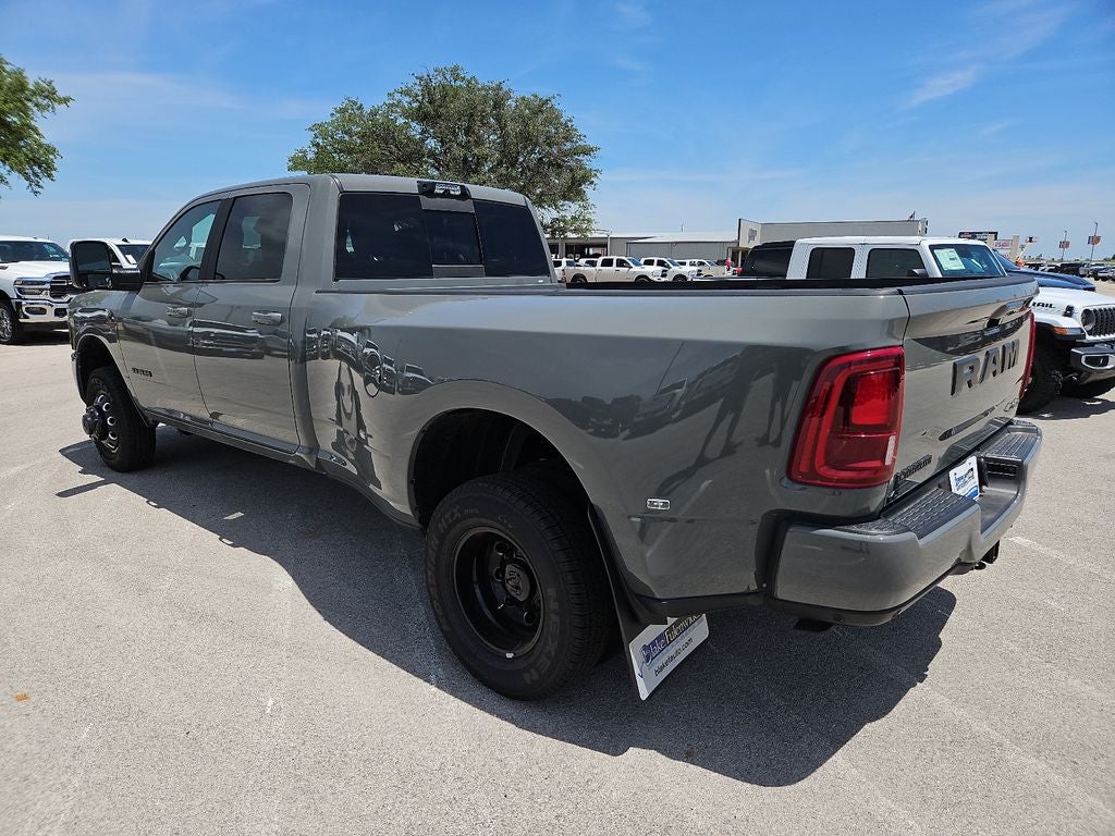 2026 RAM 3500 RAM 3500 LARAMIE CREW CAB 4X4 8' BOX
