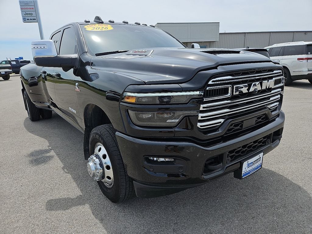 2026 RAM 3500 Laramie Crew Cab 4x4 8' Box