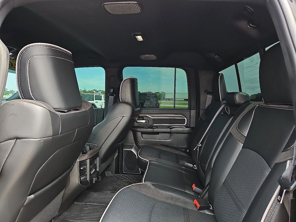 2026 RAM 3500 Laramie Crew Cab 4x4 8' Box