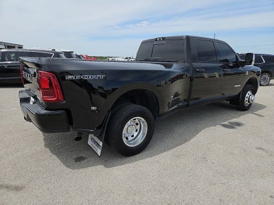 2026 RAM 3500 Laramie Crew Cab 4x4 8' Box