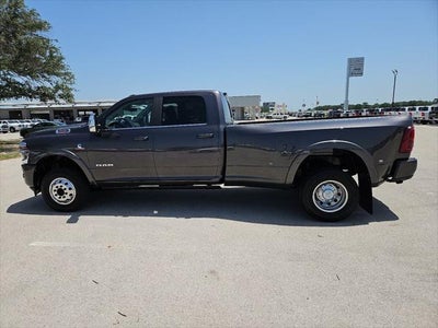 2026 RAM 3500 RAM 3500 LIMITED LONGHORN CREW CAB 4X4 8' BOX