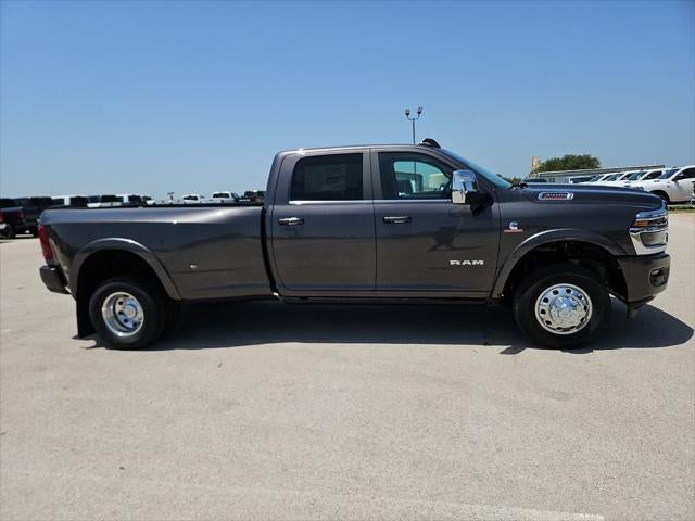 2026 RAM 3500 RAM 3500 LIMITED LONGHORN CREW CAB 4X4 8' BOX