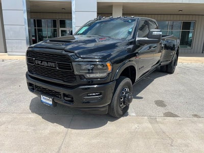 2024 RAM 3500 Limited Crew Cab 4x4 8' Box