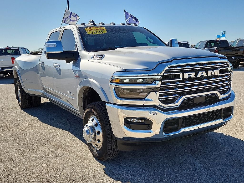 2026 RAM 3500 Limited Crew Cab 4x4 8' Box