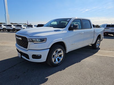 2025 RAM Ram 1500 RAM 1500 LONE STAR CREW CAB 4X2 5'7' BOX