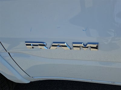 2025 RAM Ram 1500 RAM 1500 LONE STAR CREW CAB 4X2 5'7' BOX