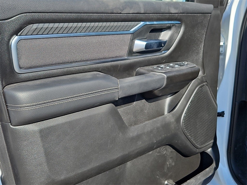 2025 RAM Ram 1500 RAM 1500 LONE STAR CREW CAB 4X2 5'7' BOX