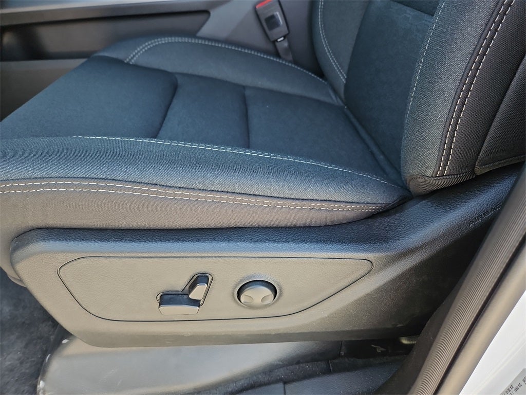 2025 RAM Ram 1500 RAM 1500 LONE STAR CREW CAB 4X2 5'7' BOX