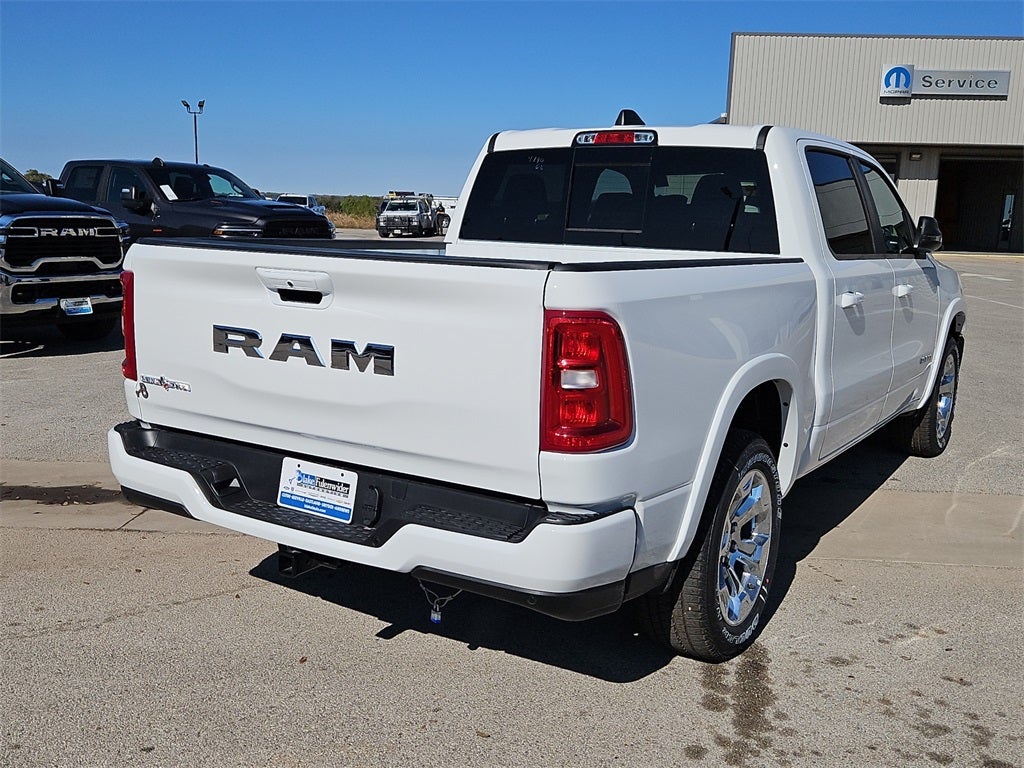 2025 RAM Ram 1500 RAM 1500 LONE STAR CREW CAB 4X2 5'7' BOX