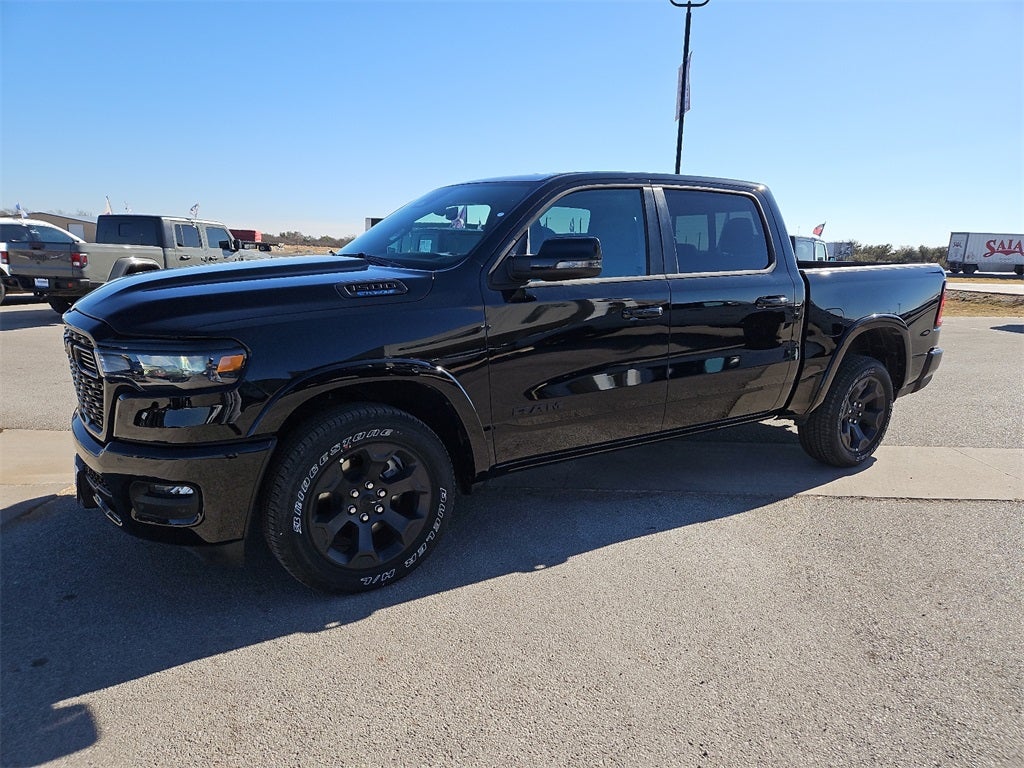 2025 RAM Ram 1500 RAM 1500 LONE STAR CREW CAB 4X2 5'7' BOX