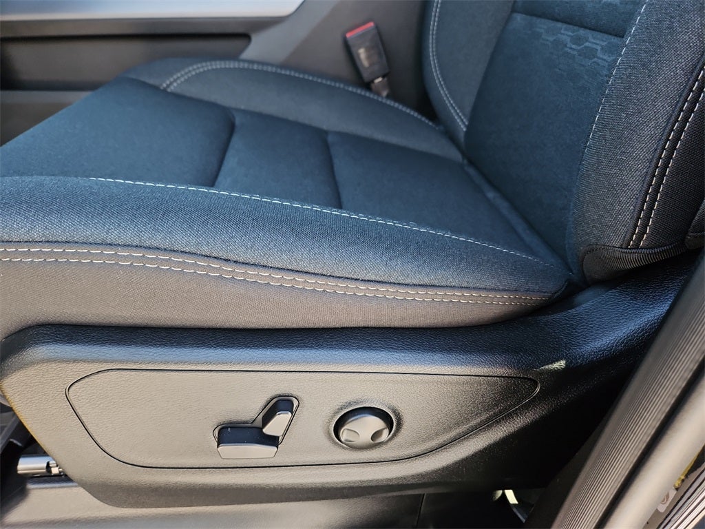 2025 RAM Ram 1500 RAM 1500 LONE STAR CREW CAB 4X2 5'7' BOX