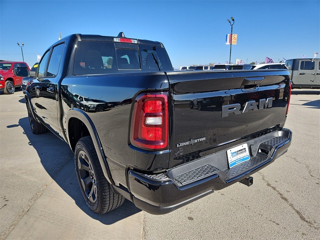 2025 RAM Ram 1500 RAM 1500 LONE STAR CREW CAB 4X2 5'7' BOX