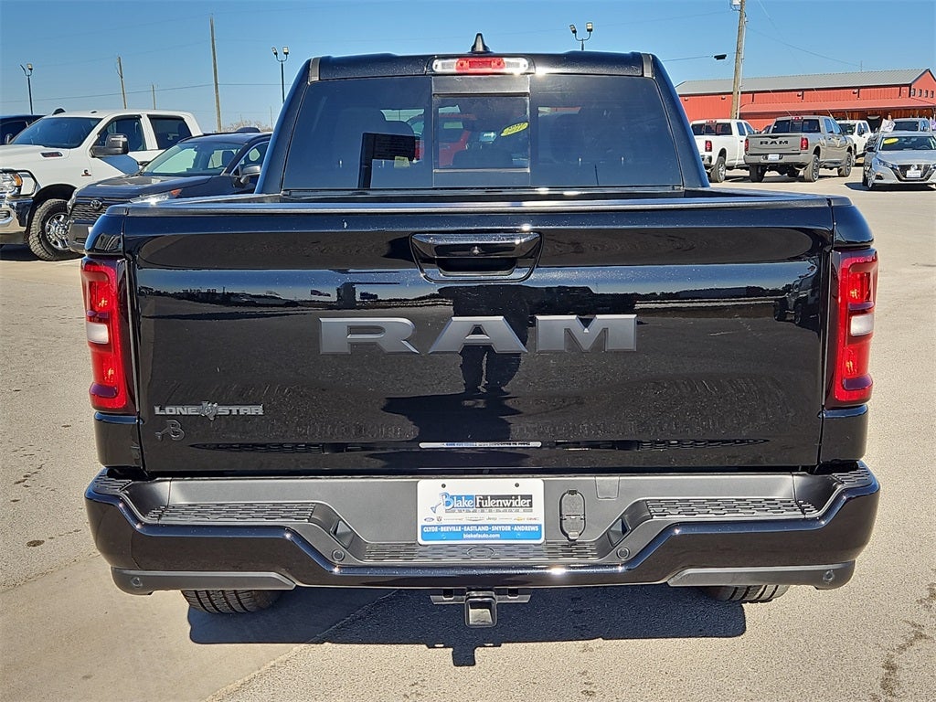 2025 RAM Ram 1500 RAM 1500 LONE STAR CREW CAB 4X2 5'7' BOX