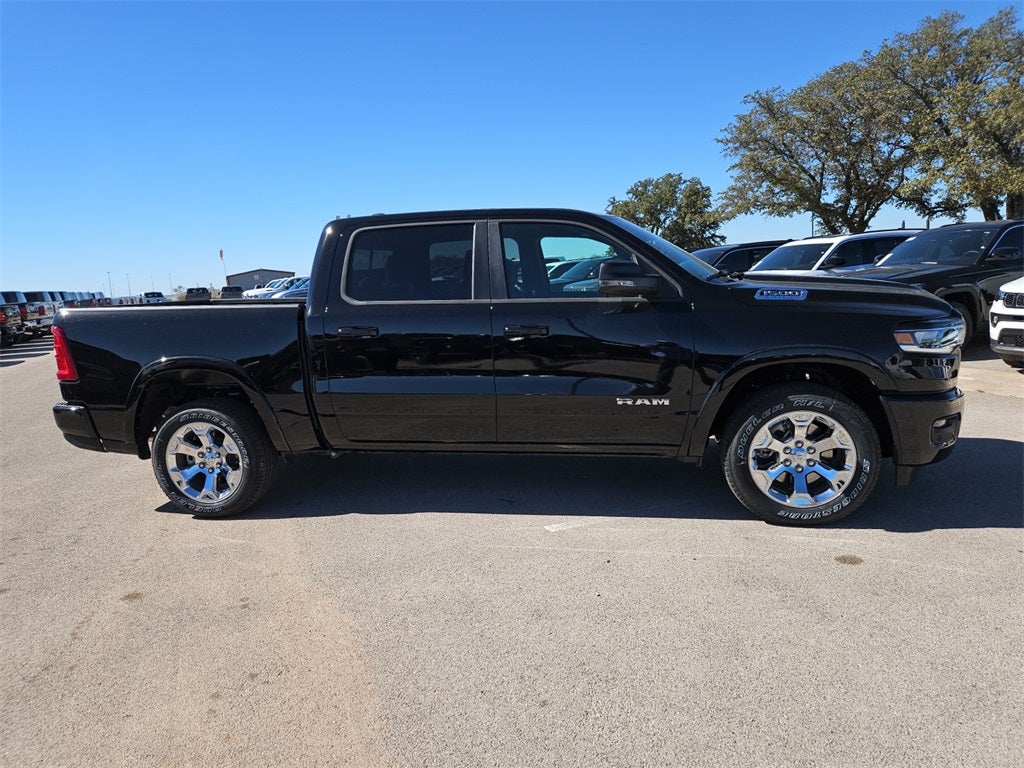 2025 RAM Ram 1500 RAM 1500 LONE STAR CREW CAB 4X2 5'7' BOX