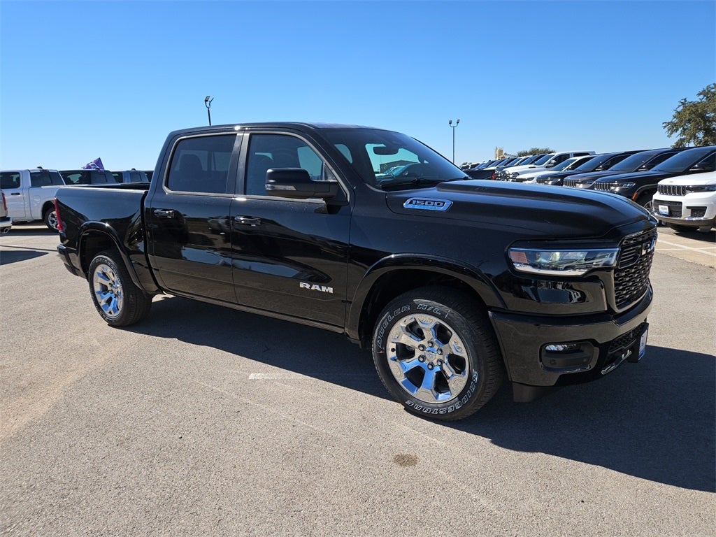 2025 RAM Ram 1500 RAM 1500 LONE STAR CREW CAB 4X2 5'7' BOX