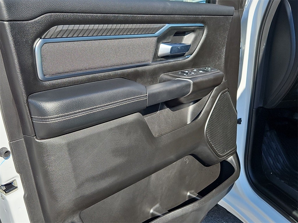 2025 RAM Ram 1500 RAM 1500 LONE STAR CREW CAB 4X2 5'7' BOX