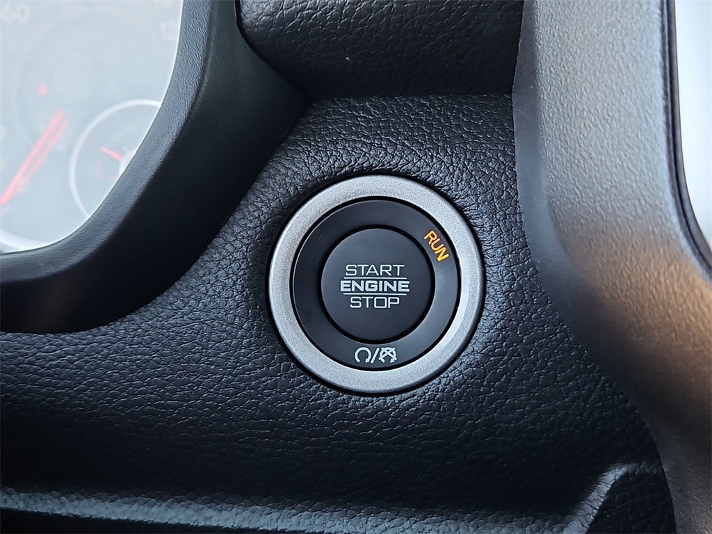 2025 RAM Ram 1500 RAM 1500 LONE STAR CREW CAB 4X2 5'7' BOX